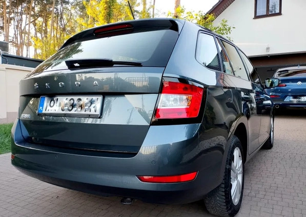 Skoda Fabia cena 29900 przebieg: 167000, rok produkcji 2020 z Brześć Kujawski małe 211